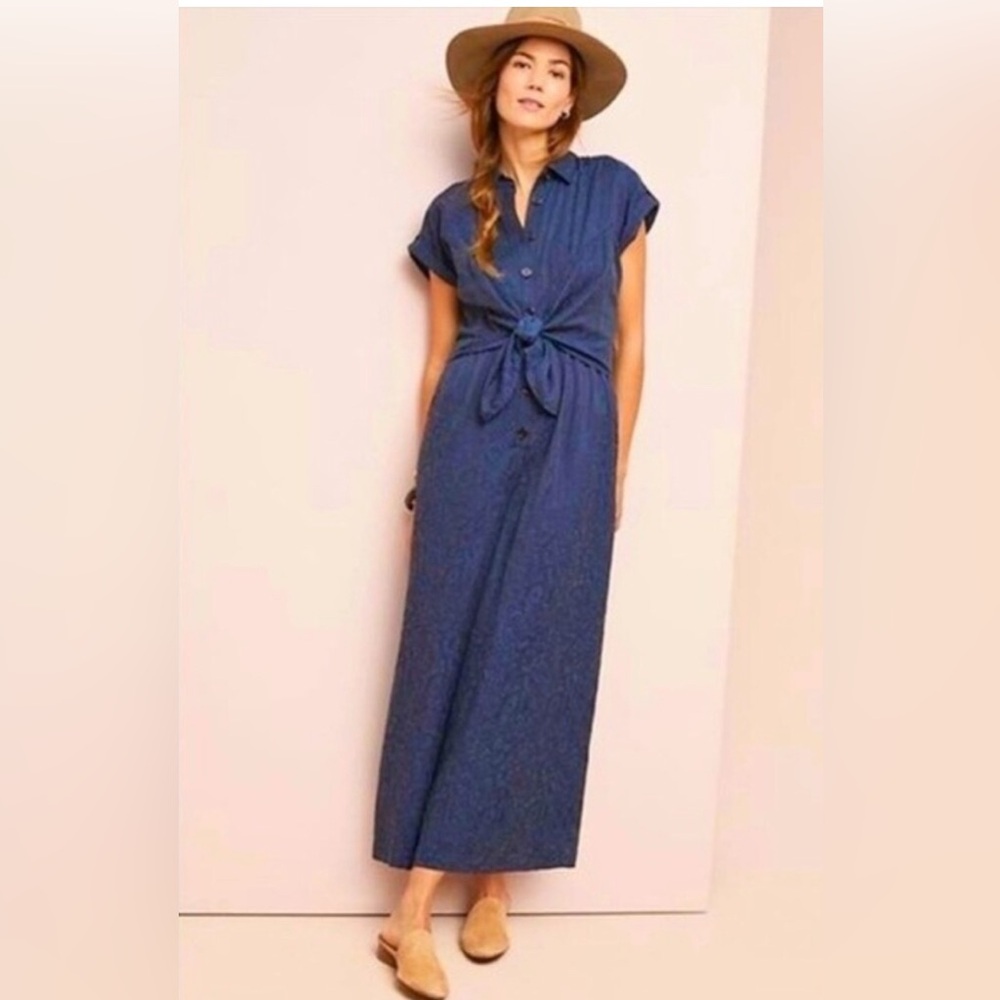 Anthropologie Ett Twa James Tie Waist Jumpsuit Romper in Navy.
